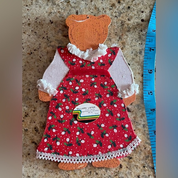 🎁 vintage wooden Christmas bear decor - Picture 2 of 2